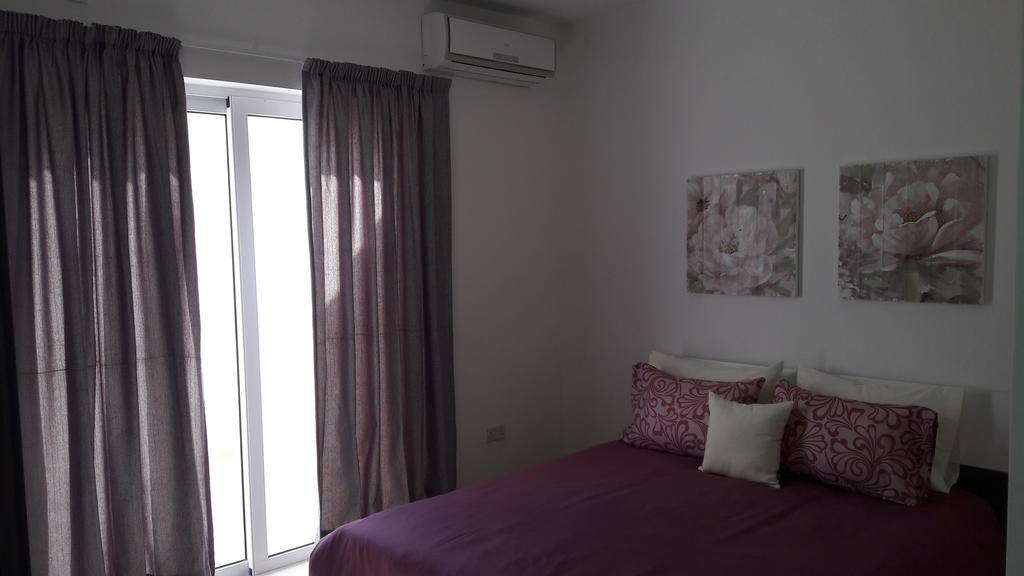 Blue Skies Apartment Marsaskala Exterior photo